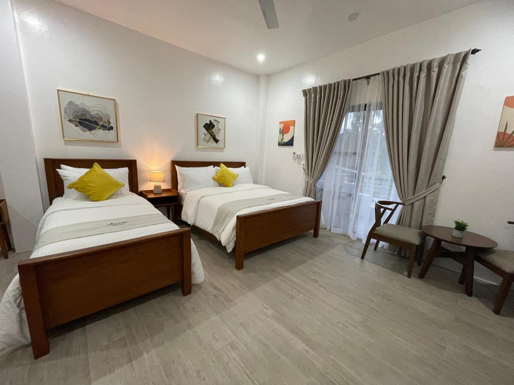 Thistle Inn Panglao Habitación foto